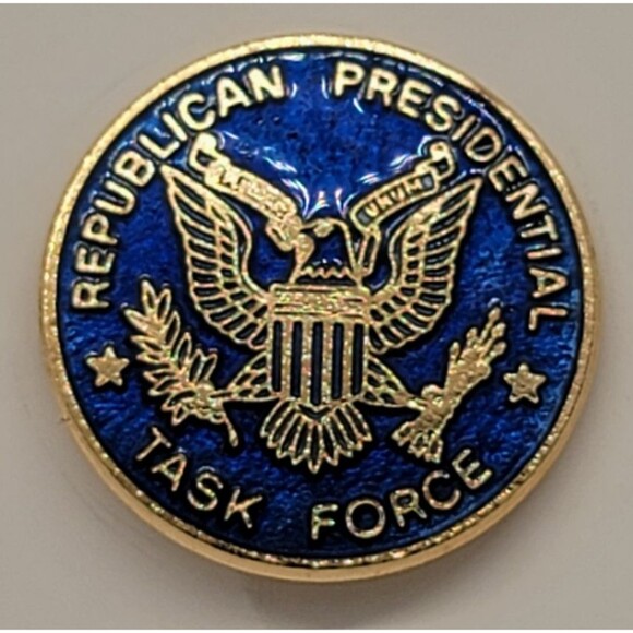 Republican Presidential Task Force Lapel Pin Blue Enamel Eagle Gold Tone Metal - Picture 12 of 17